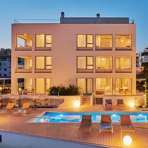  Apartment Eol